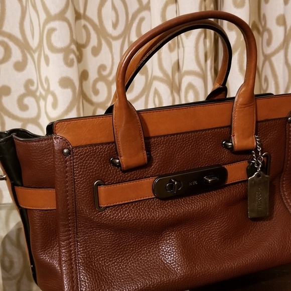 Coach bag - Picture 3 of 5